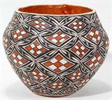 Lot #1377, ACOMA, NATIVE AMERICAN INDIAN POT, H 6", DIA 5 1/2"