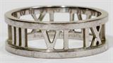 Lot#2133, TIFFANY & CO. 'ATLAS' 18 KT WHITE GOLD RING
