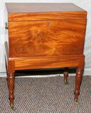 lot #30 ENGLISH MAHOGANY CELLARETTE, 19TH C, H 28", L 21", D 12"
