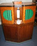 lot #58 MILLS 'DO-RE-MI", JUKEBOX, C1936, H 51", W 37", D 23"