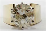 Lot #2028, 5.03 CT. ROUND BRILLIANT DIAMOND SET IN 14KT YELLOW GOLD, SIZE 5 3/4