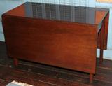 Lot#1022, MAHOGANY DROP-LEAF TABLE, H 28", W 22", L 44 1/2"