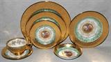 Lot#44, LE MIEUX 24 KT GOLD DECORATED PORCELAIN DINNER SERVICE, 100 PIECES