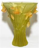 LOT#1011  DAUM PATE DE VERRE DAFFODIL VASE, H 9 1/2", DIA 7 3/4", Signed "Daum France 1389" at the base.
