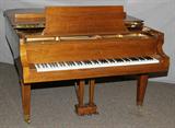 LOT#2197  BALDWIN MAHOGANY GRAND PIANO WITH BENCH, Marked Baldwin, U.S.A.; 1986; serial #263975; L 72"