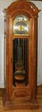 LOT#2319  HOWARD MILLER GRANDFATHER CLOCK, CIRCA 1960, H 87", W 24", D 16", Nine tubes.