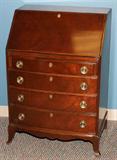 Lot# 1153 MAHOGANY SLANT FRONT DESK H 39", W 28", MONITOR FURNITURE CO, Jamestown, New York. Circa 1940