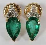 Lot# 1191 3.50CT EMERALD & .36CT DIAMOND EARRINGS, PAIR, L 1/2", H-color, Vs-2 clarity. 14kt yellow gold. 3.7 grams.