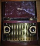 Zenith Long Distance Red Radio