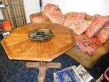 What a great multi-purpose octagon table!
Use in low position as a cocktail/coffee table, or raise up for game or dining table!
Quite unique!
