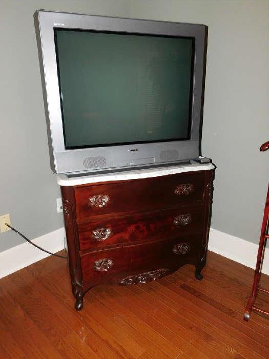 3 Drawer Marble Top Chest, TV