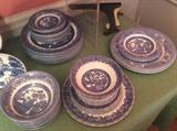 Lots of Blue Willow items, some vintage, Churchill.