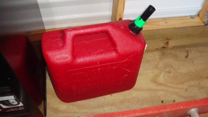 One of several new and used gas tanks
