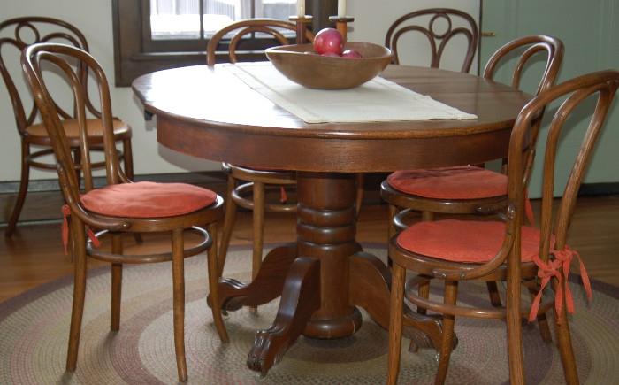 Lions Paw Dining Table and Bentwood Chairs