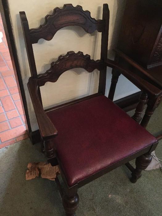 ANTIQUE WALNUT HAND CARVED CHAIR