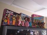 DOLLS AND BARBIS
