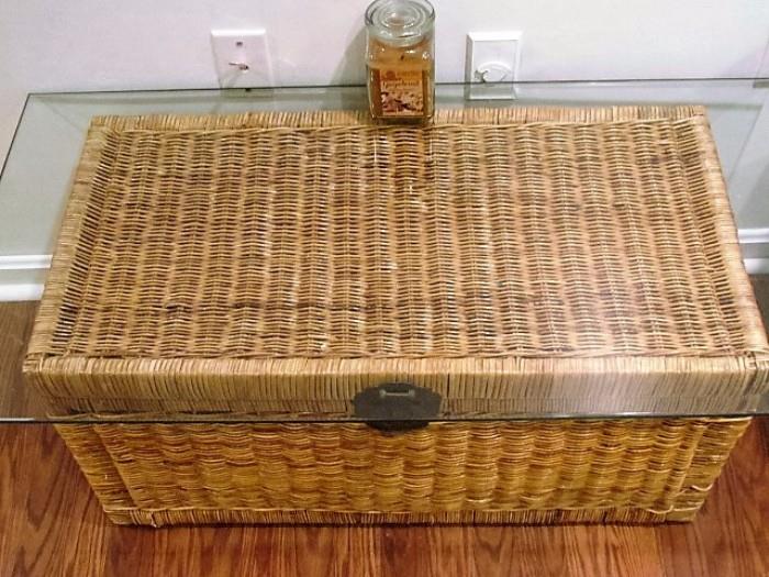 Nice wicker with glass top coffee table
