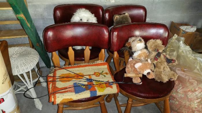 chairs, rugs, wicker, stuffed animals