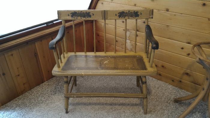 Very Nice Deacon's Bench with great paint