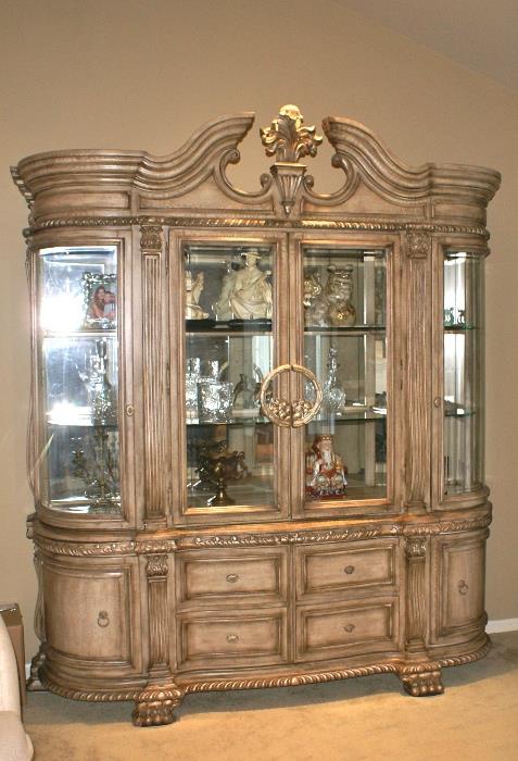 Wow! This is a statement Piece that would look great in any home. 3 Piece, Shabby Chic Curved Glass Lighted China Cabinet. All Solid Wood Paw Feet 