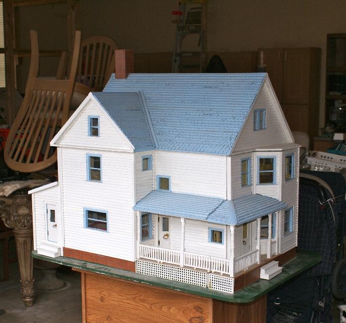 Large 2 Story Removable Roof, opening sides, Hand Built all Wood Doll House. 