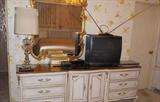 Bedroom Metz Dresser