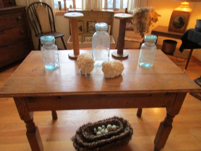 primitive kitchen table