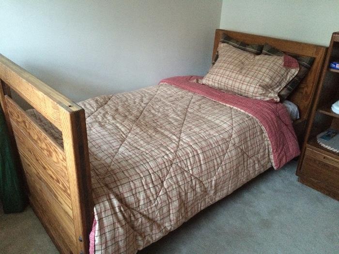 Twin bedframe and mattress