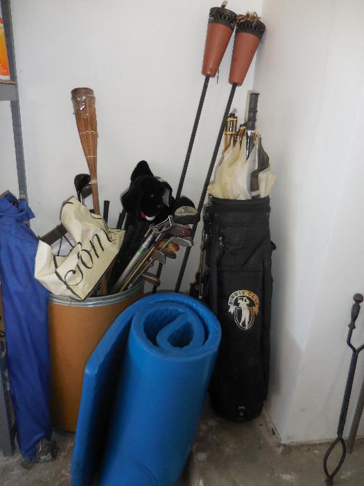 Golf Clubs. Bags
