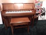PIONOLA PLAYER PIANO W/ UKELANO