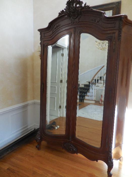Antique Chippendale Hand Carved Mahogany, GORGEOUS!! Beveled Mirror Opens to Shelves.Skeleton Key Locks Cabinet/Hidden Drawers inside