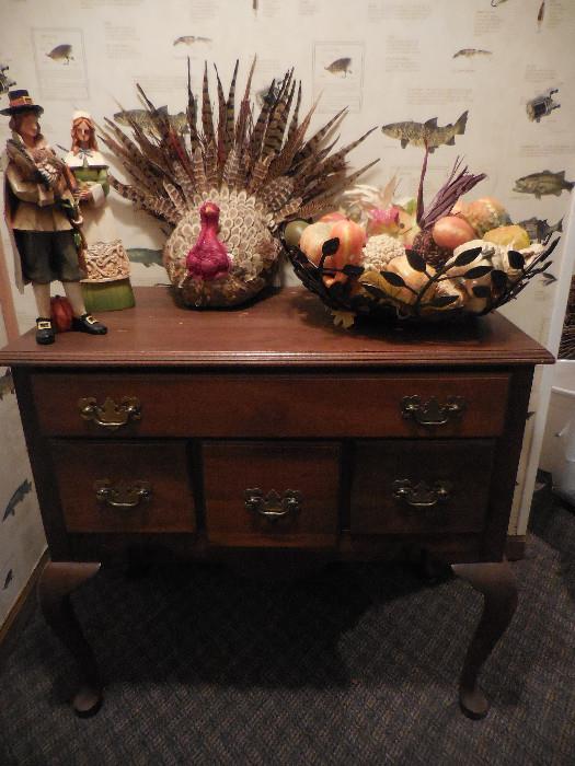 Vintage Occasional Table with Drawers. Thanksgiving Autum Decor