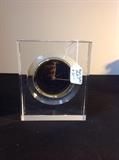 Hoya Crystal Clock