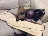 Girls' horseback riding gear