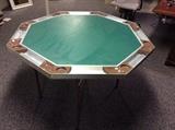 Fold-up poker table