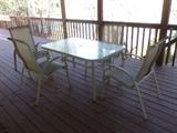 Very nice Home Patio table and four chairs.