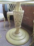 Beautiful pedestal base on the table.  Max discount 50% off