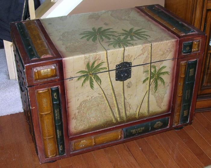 Coffee table trunk