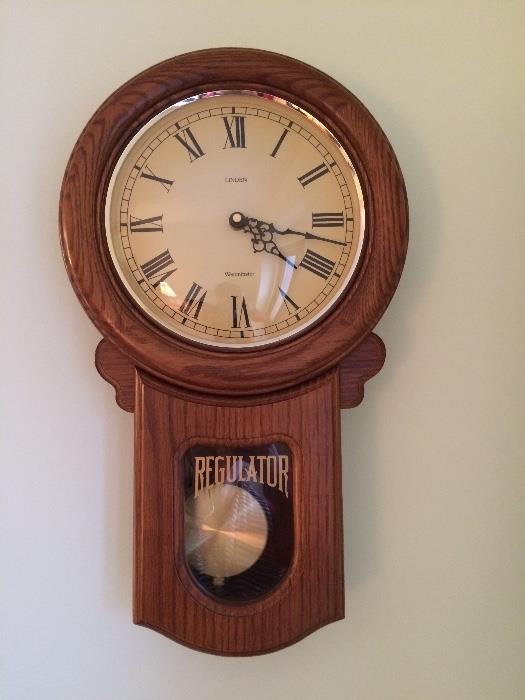 Regulator Clock in great working condition