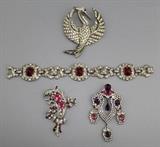 Lot 1016: VINTAGE COSTUME COLLECTION: TRIFARI RHINESTONE FUR CLIP, RHINESTONE STUDDED FIREBIRD, RHINESTONE STYLIZED CROWN BROOCH... http://www.invaluable.com/auction-lot/vintage-costume-collection:-trifari-rhinestone-fu-1016-c-dc243e1a40