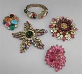 Lot 1028:  VINTAGE COLLECTION: AURORA BOREALIS STARFISH PIN, STARBURST PIN, FLOWER PIN, MIXED FAUX GEM BROOCH AND HINGED CUFF http://www.invaluable.com/auction-lot/vintage-collection:-aurora-borealis-starfish-pin,-1028-c-9934e21b84