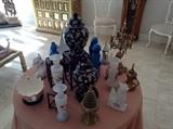 Vintage and Collectable Decorative Pieces  