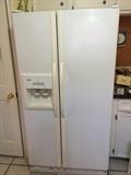 Side by side refrigerator with water & ice