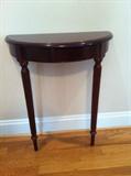 Bombay foyer Table