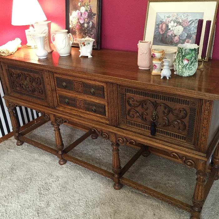 Wow! What a Sideboard!!