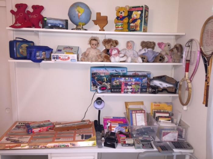 Can You Spot The 1960s Madame Alexander Doll?