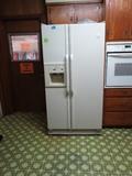 Whirlpool Side-By-Side Refrigerator With Water And Ice