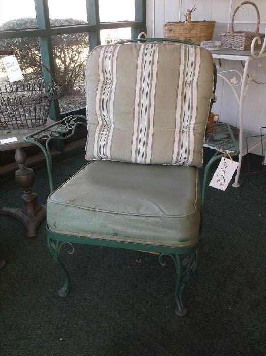1950's metal arm chair