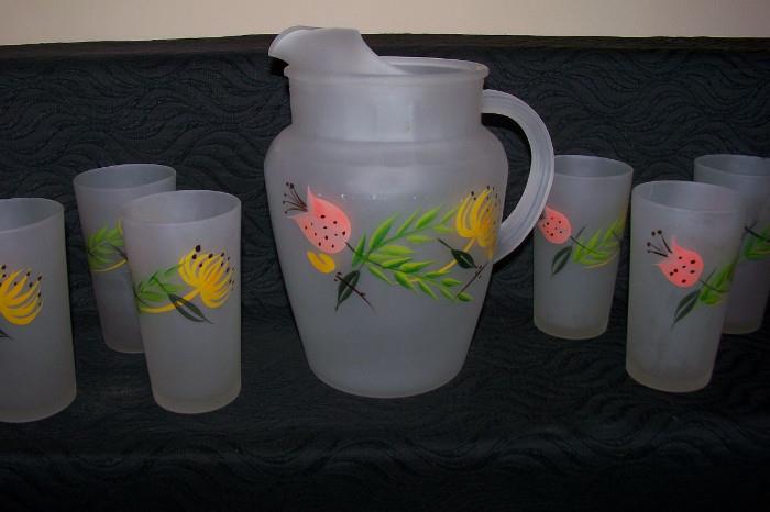 Another wonderful 1950's lemonade set including the pitcher and 6 tumblers