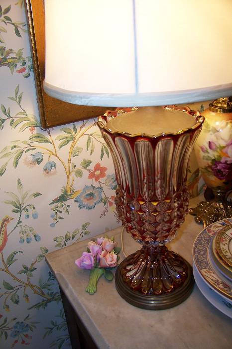 Glass lamp with cranberry trim